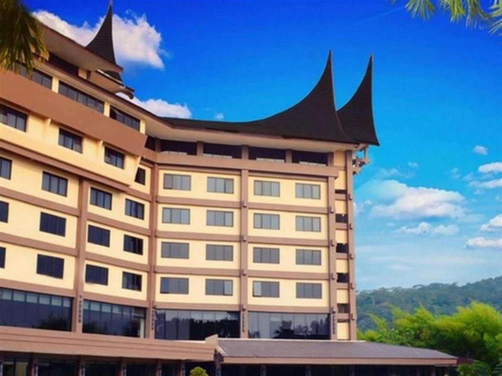 Kyriad Bumiminang Hotel Padang  Exterior foto