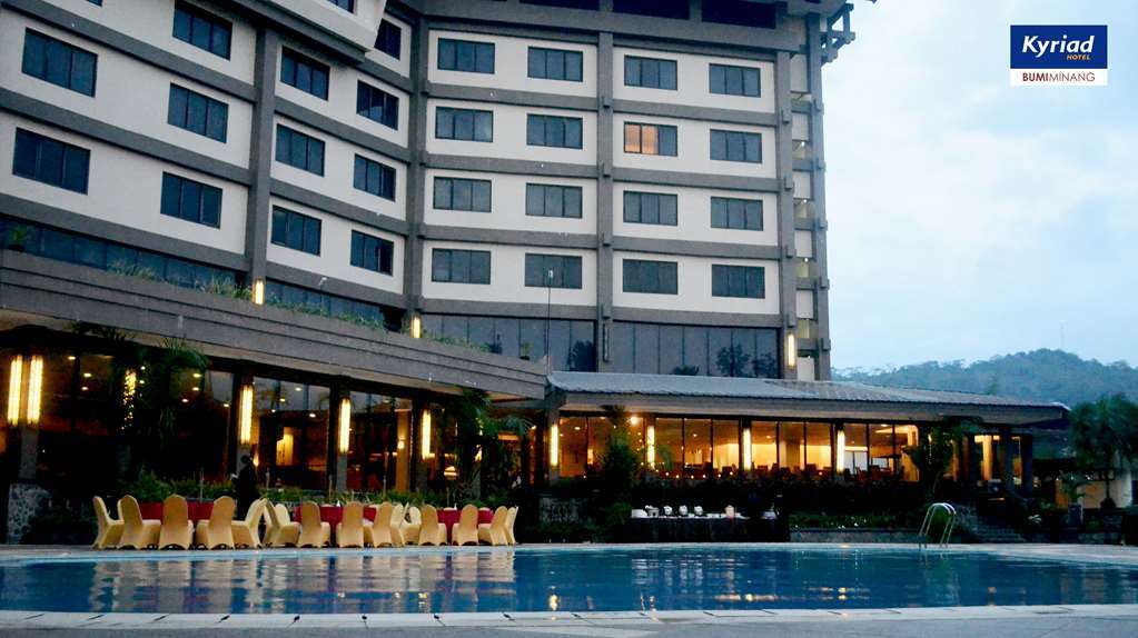 Kyriad Bumiminang Hotel Padang  Facilidades foto
